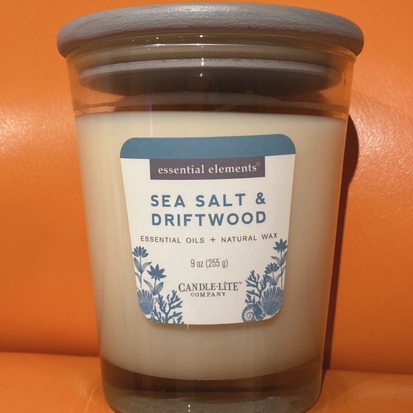 Essential Elements by Candle-Lite - Picture 1 of 2